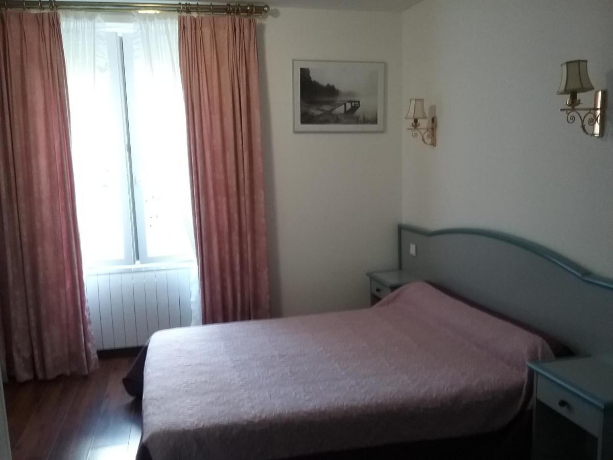 Bed and Breakfast Manoir De Gravezon Lunas  Экстерьер фото